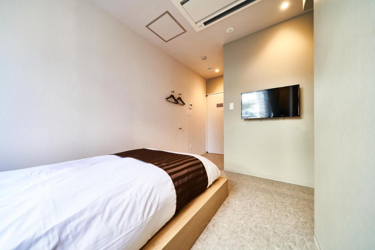 &And Hostel Shinsaibashi East أوساكا المظهر الخارجي الصورة
