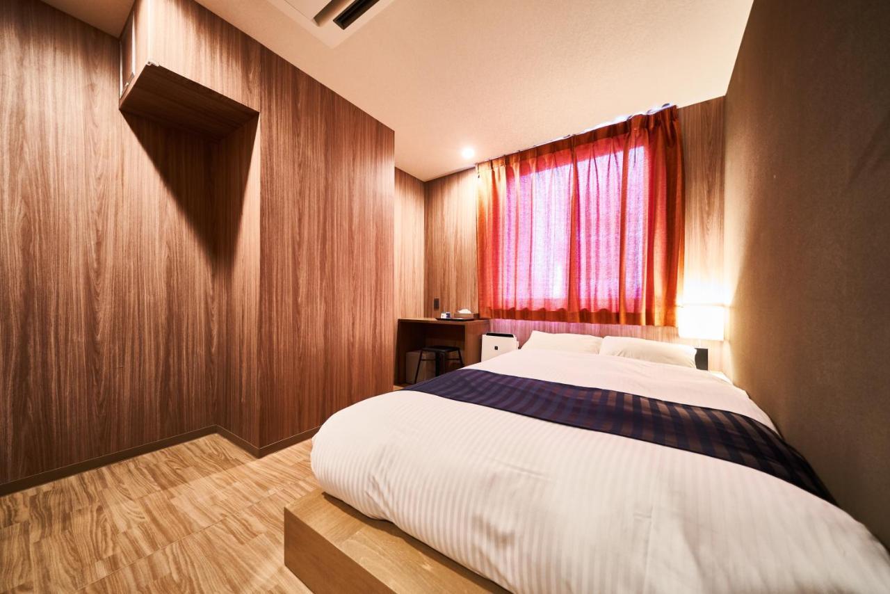 &And Hostel Shinsaibashi East أوساكا المظهر الخارجي الصورة