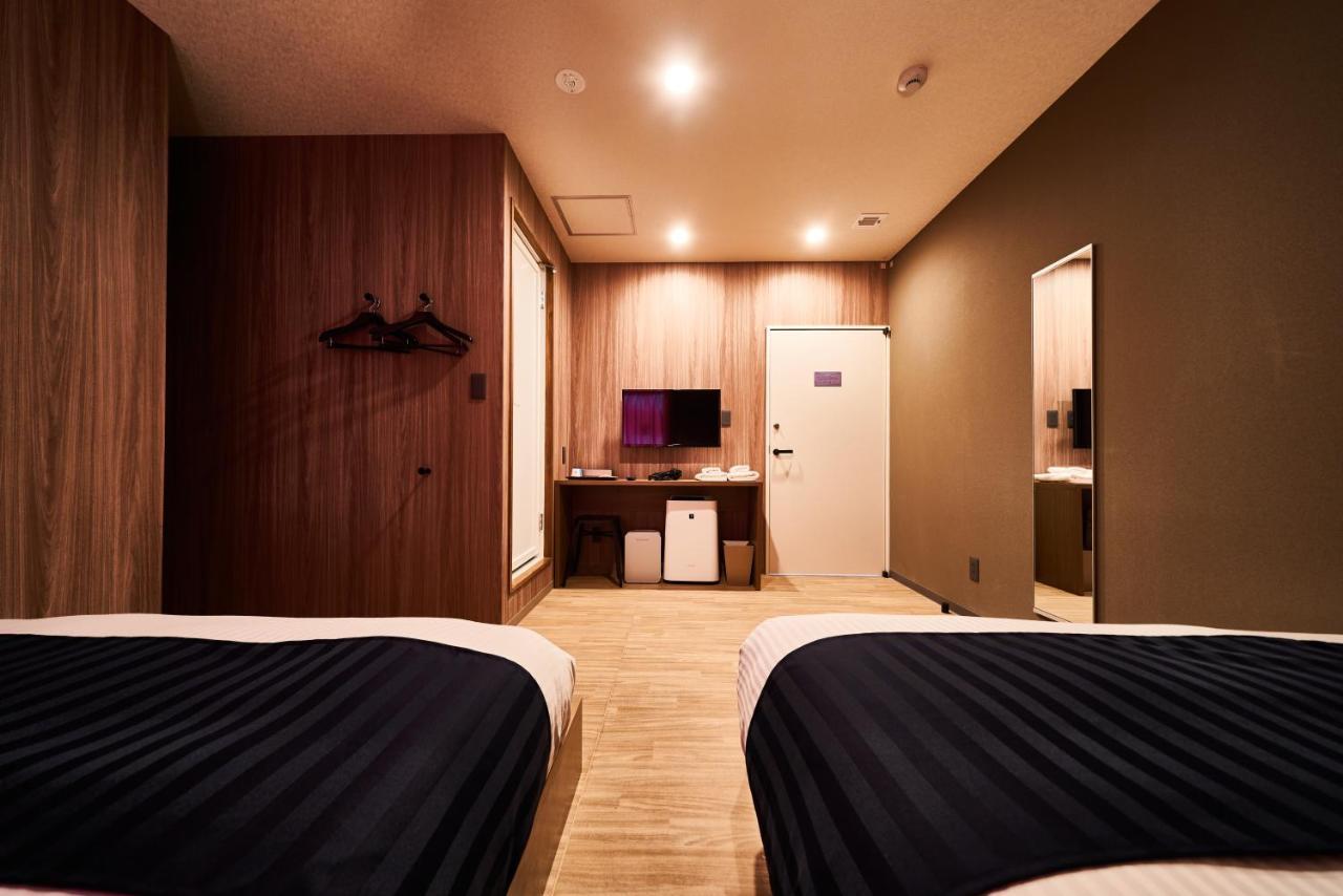 &And Hostel Shinsaibashi East أوساكا المظهر الخارجي الصورة