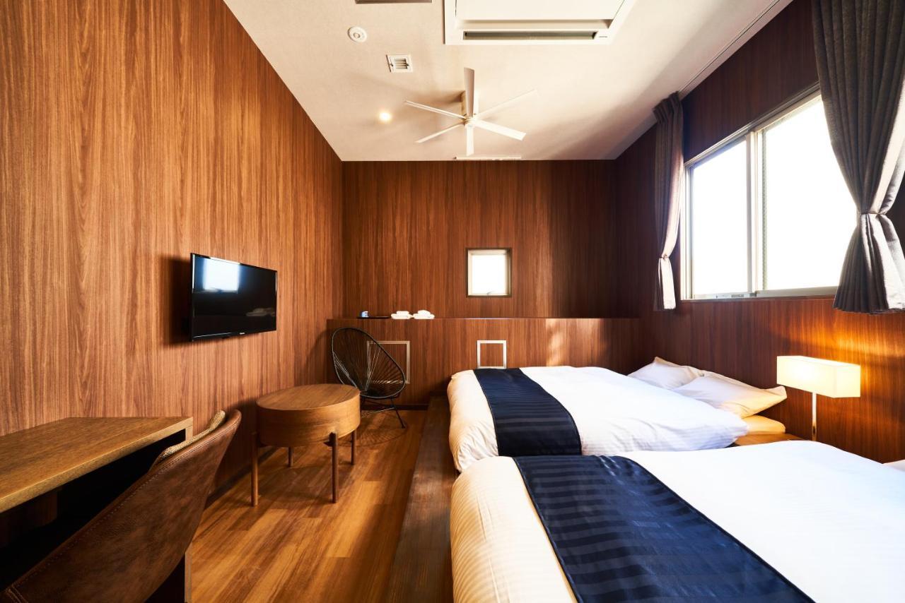 &And Hostel Shinsaibashi East أوساكا المظهر الخارجي الصورة